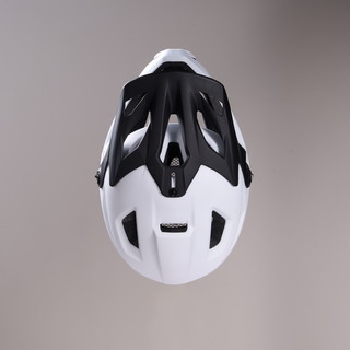Integrated Full-Coverage Riding Helmet